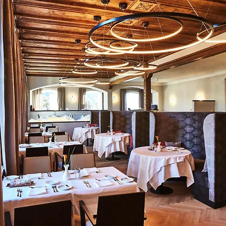 فندق Steigenberger Icon Grandhotel Belvedere 5*